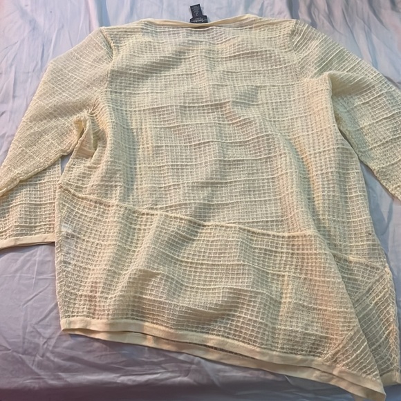 Shirt - Picture 2 of 2